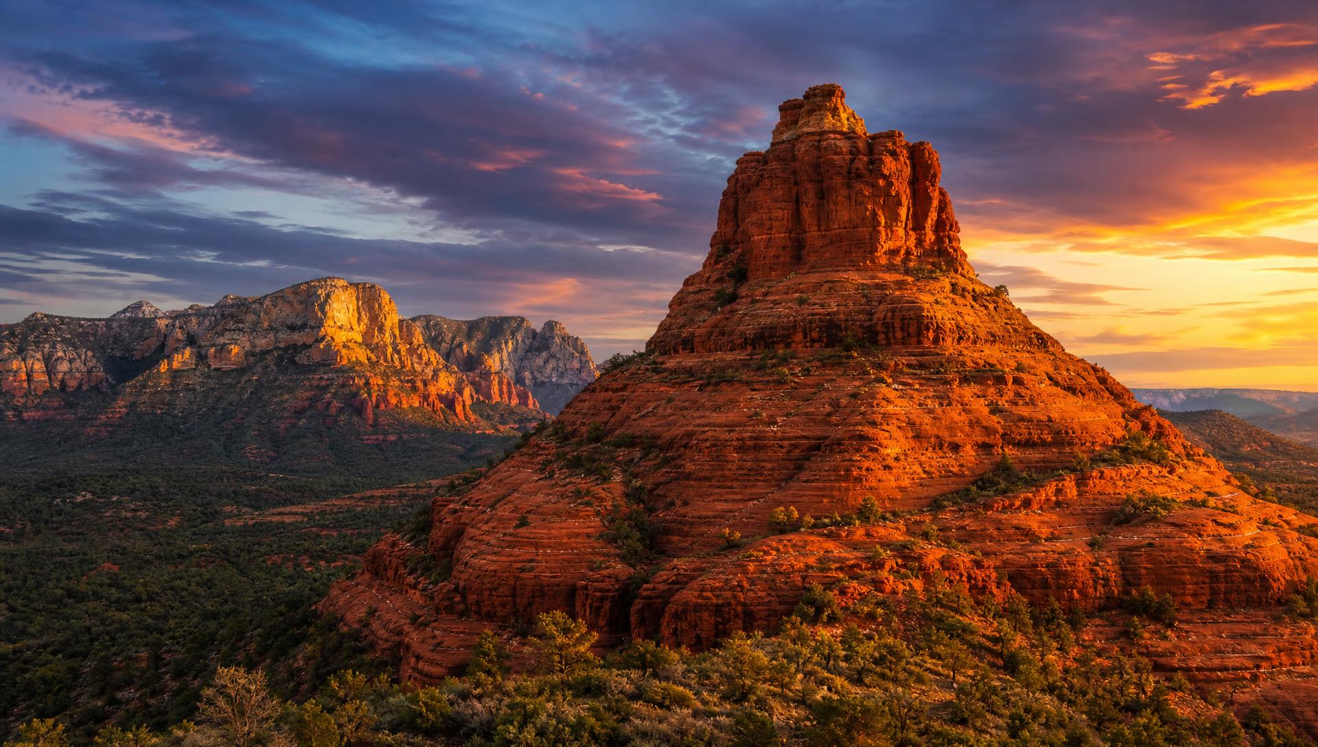 Sedona red rock landscape at sunset